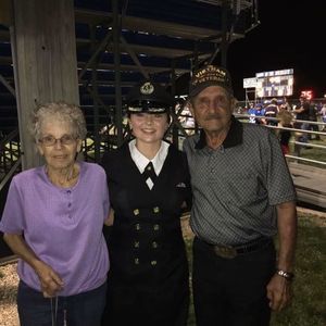 Meet your Posher, Makenna